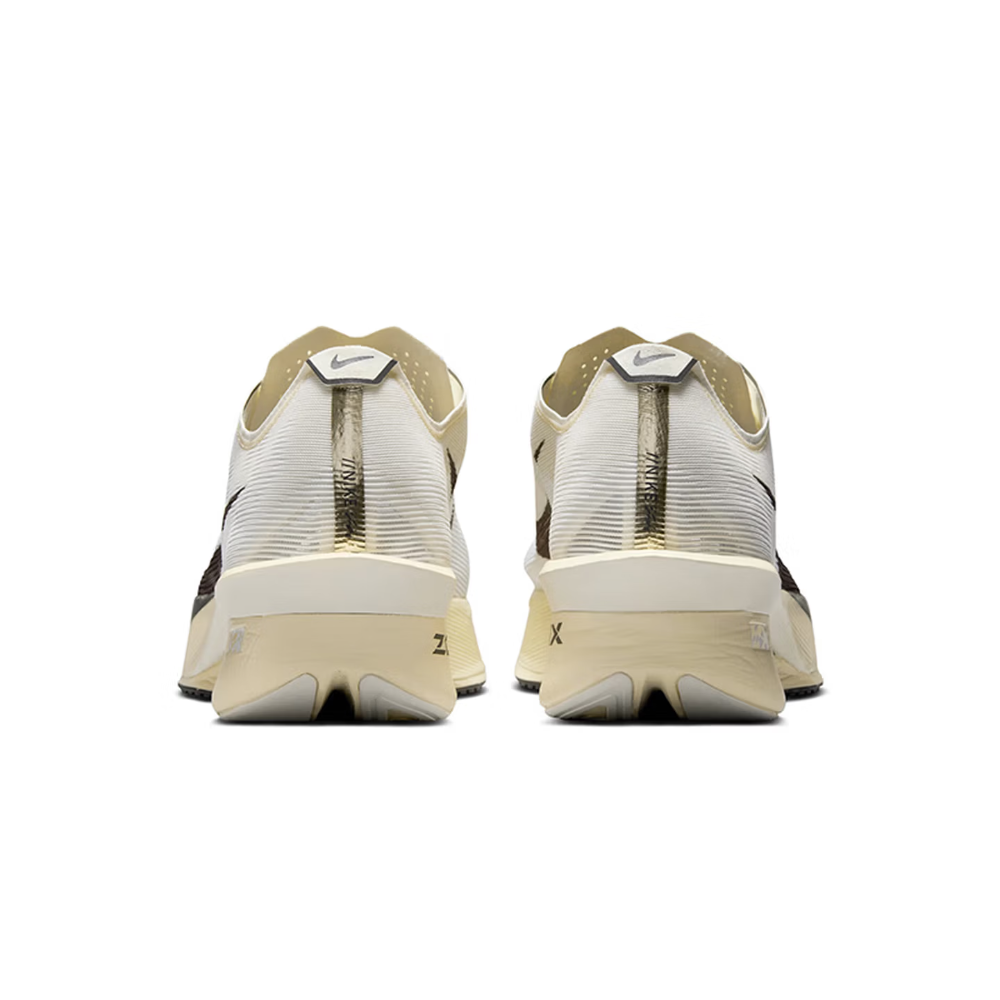 حذاء رياضي رجالي من Nike ZOOMX - مراجعة Men'S Shoes Zoomx وسعره